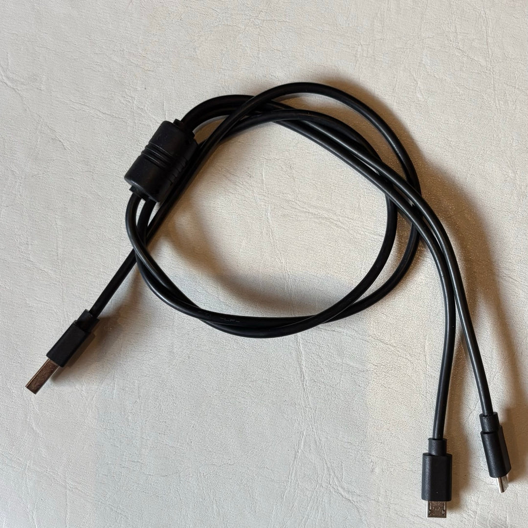 Xvive Audio - U2 Wireless System Carbon w/ USB-Y Charging Cable - USED