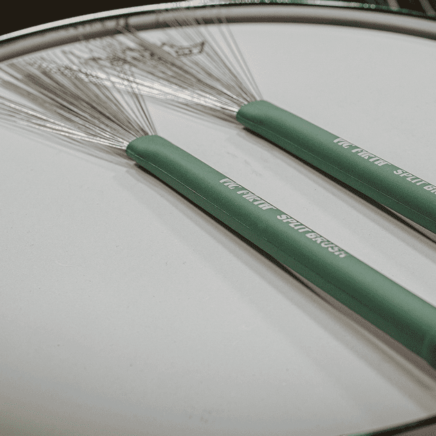 Vic Firth SB Split Brushes