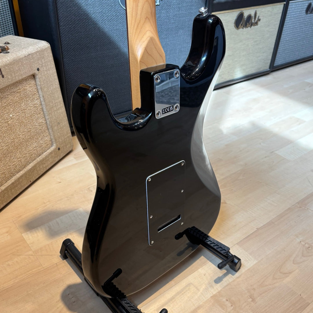 Fender - Standard Stratocaster HSS Laurel Fingerboard, Black Pickguard (Black-Demo) Electric Guitar