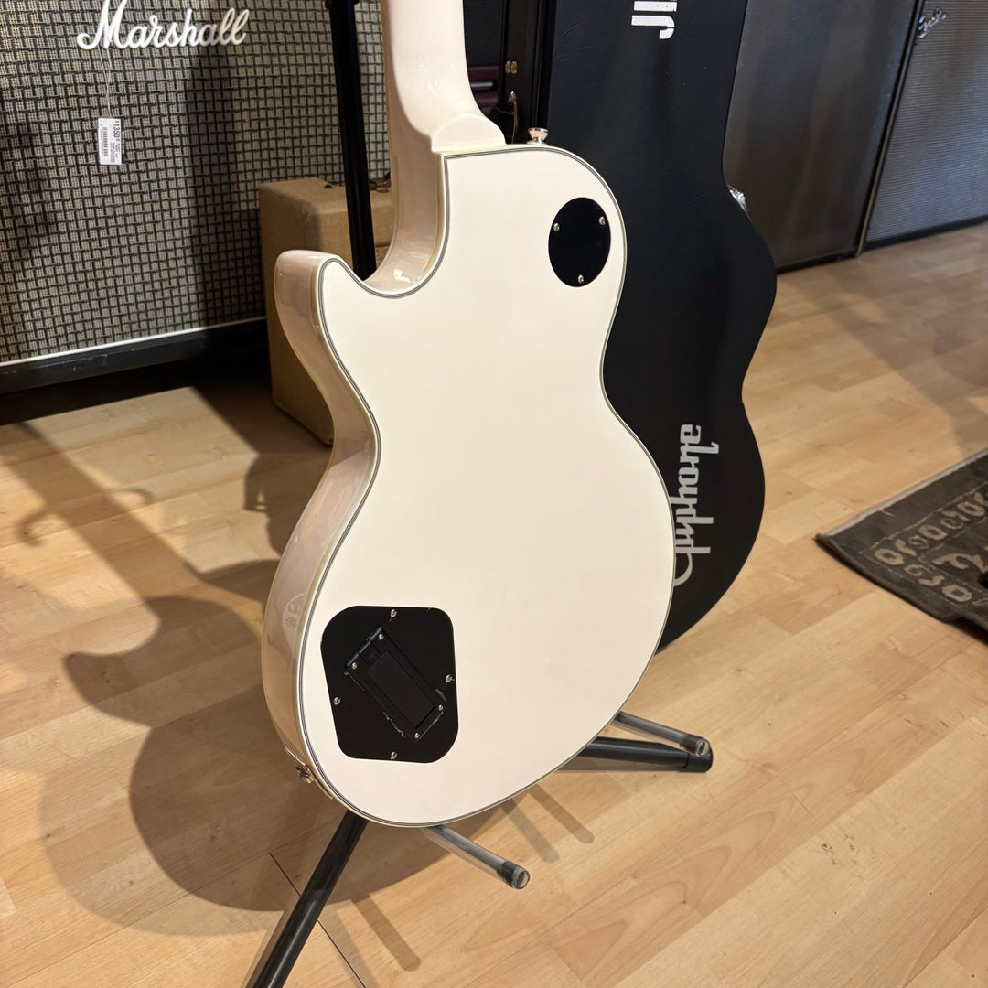 Epiphone - "Jerry Cantrell" LP Custom w/ Prophecy Outfit & OHSC w/ Candy (Polar White 2021) - USED