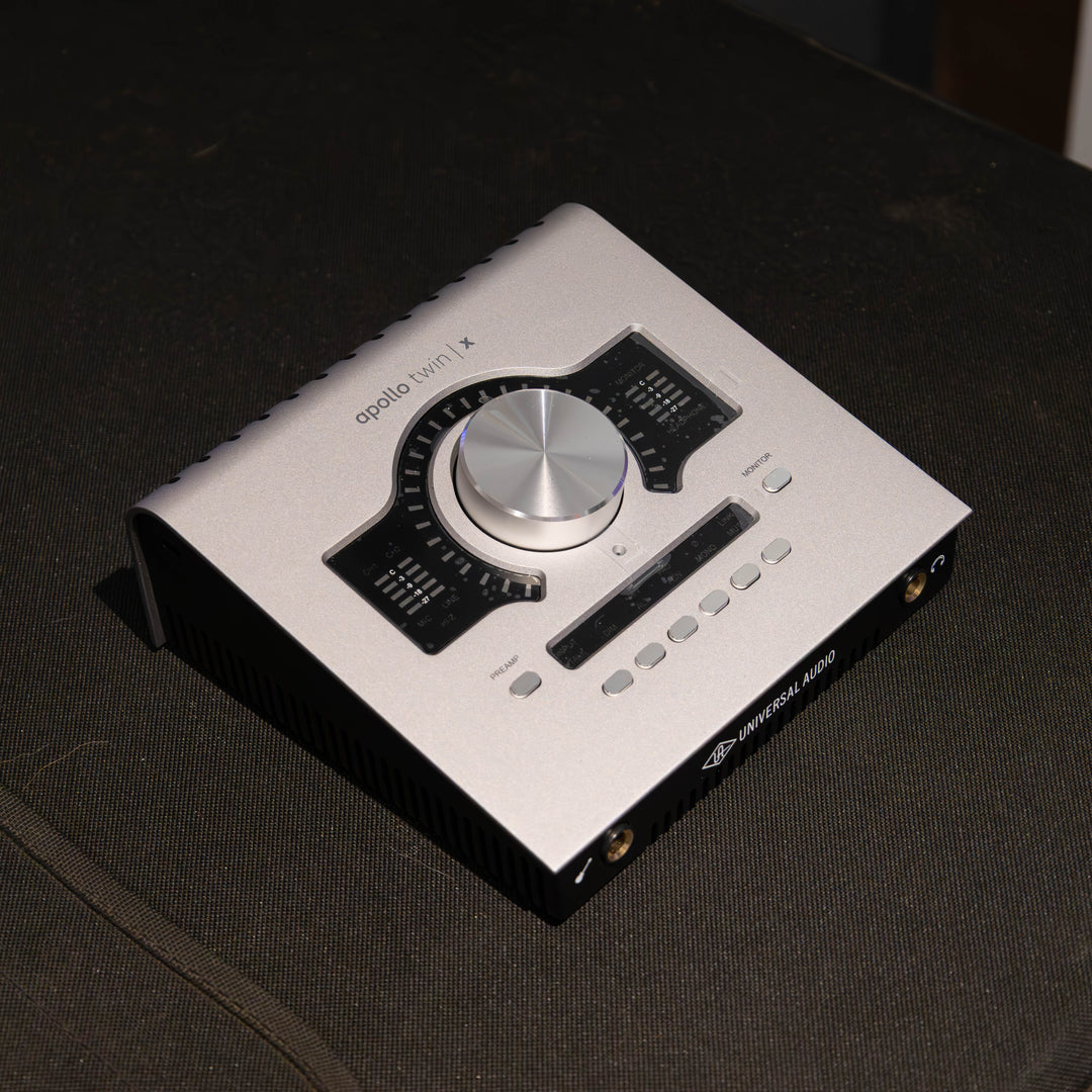 Universal Audio Apollo Twin X DUO Gen 2 Thunderbolt Audio Interface - Essentials+ Edition (Demo)