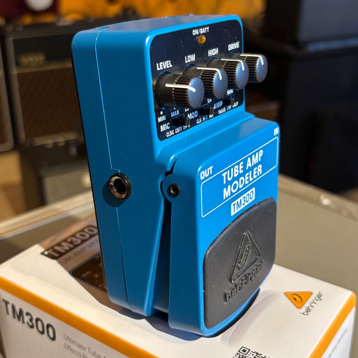 Behringer - TM300 Tube Amp Modeler FX Pedal w/Box - USED