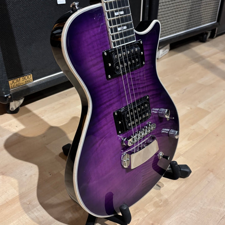 Hagstrom ULSWE-MQB Ultra Swede Electric Guitar with Hard Shell Case (Mystique Burst)