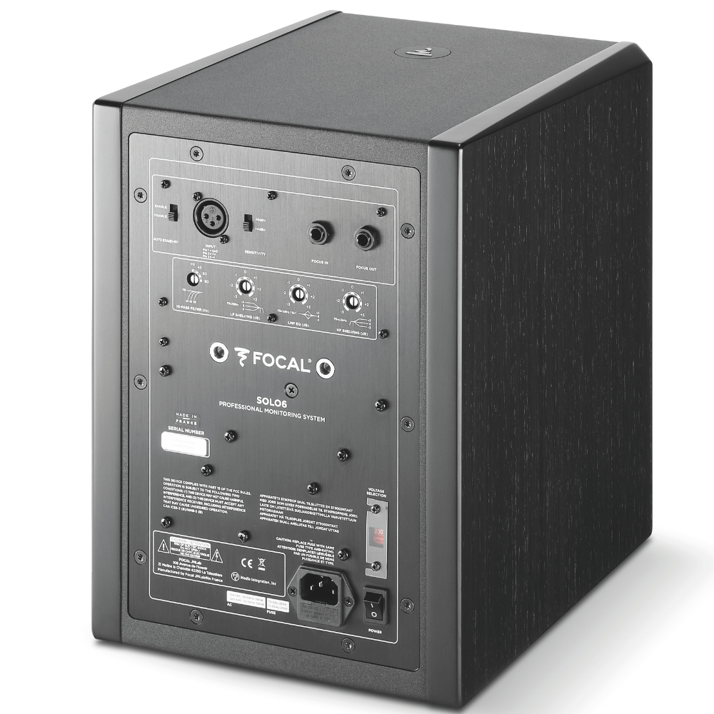 Focal SOLO 6 2-way active monitor - Black / 6.5" W-Sandwich driver + 1" Beryllium tweeter + Focus Mode