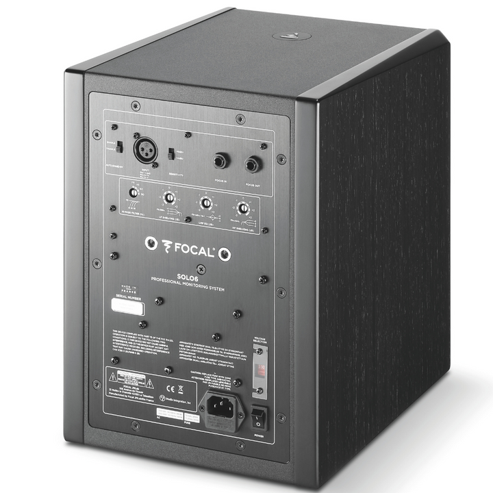 Focal SOLO 6 2-way active monitor - Black / 6.5" W-Sandwich driver + 1" Beryllium tweeter + Focus Mode
