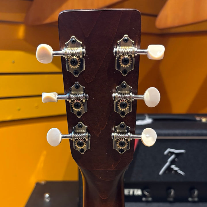 Art & Lutherie - American Burbon Burst CW-QIT Cutaway AC Electric w/ Gig Bag (2024)  - USED