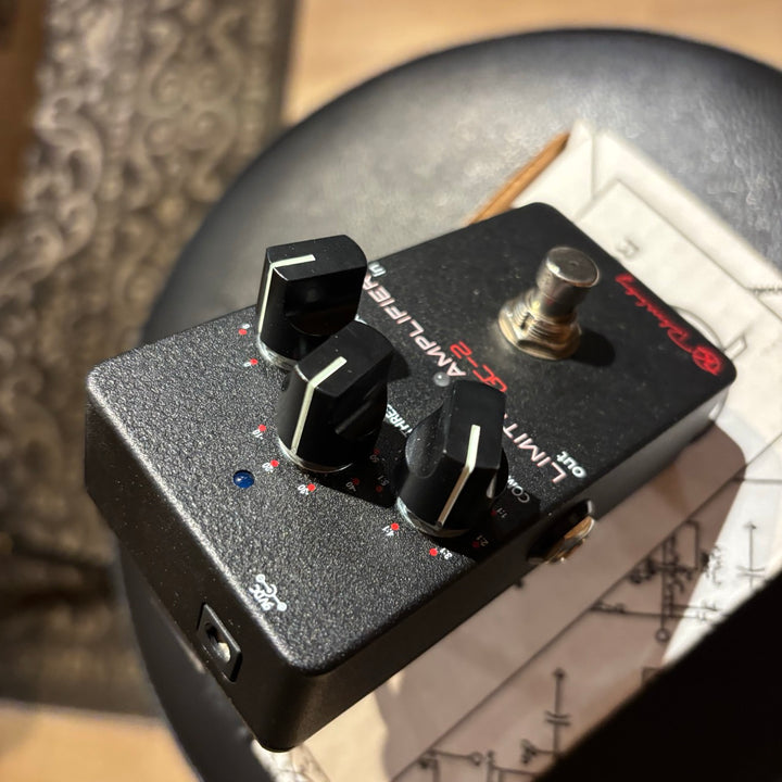Keeley, GC-2, Limiting Amplifier, Compressor Pedal  with Box & User Guide (USED)