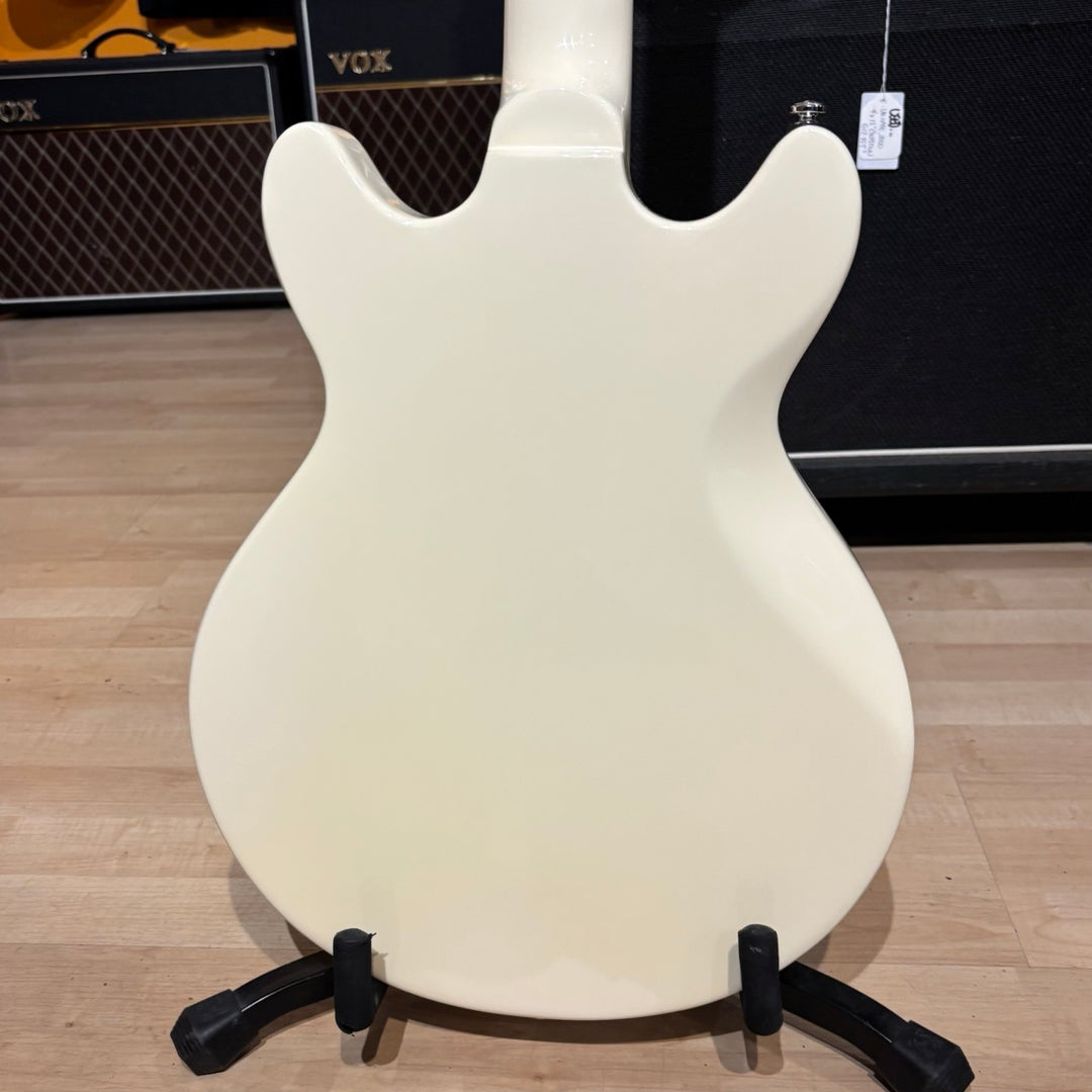 Hagstrom Megin Double Cutaway Electric Guitar with Hard Shell Case (Creme) MEGIN-CRE