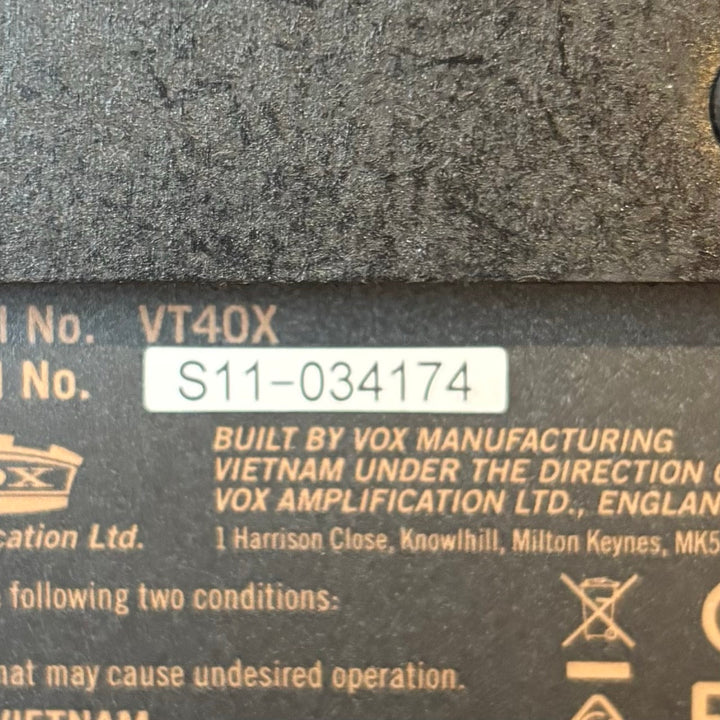 Vox - VT40X - 40 Watt Digital Modeling Amp w/ Power Supply - USED