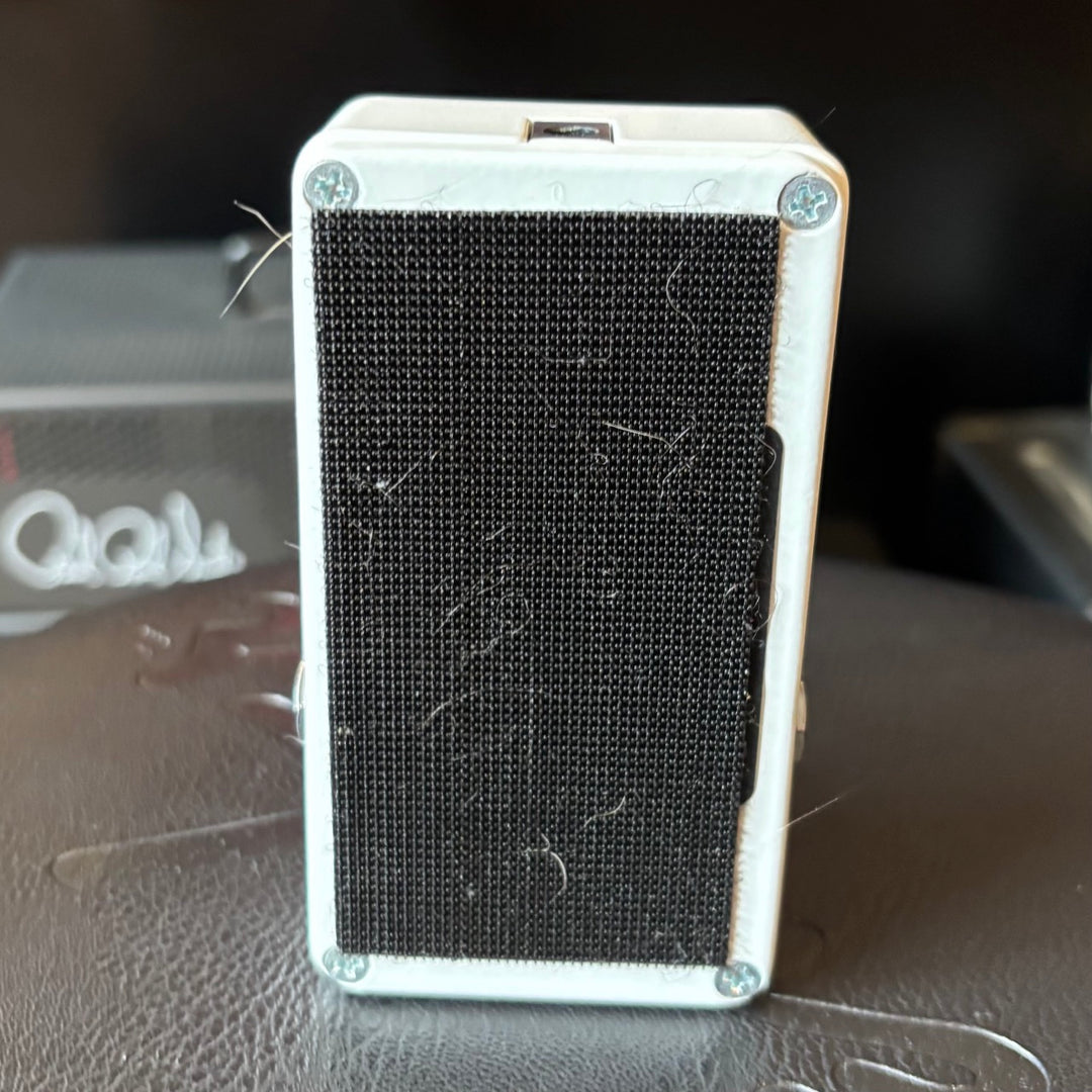 JHS -  3 Series Flanger Pedal ( White - No Box) - USED