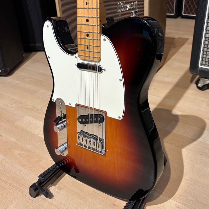 Fender -  LEFTY Player Telecaster (Maple- 3TSB) w/ Fender Tweed HD Case (2018)- USED