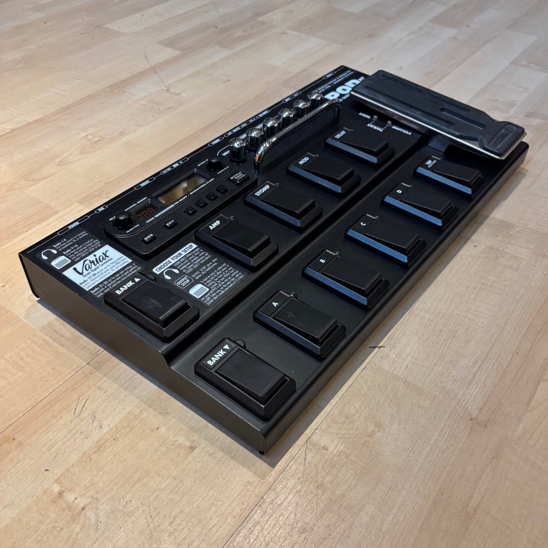 Line 6 - POD XT Live Guitar Multi FX Unit w/ PWR Supply - USED