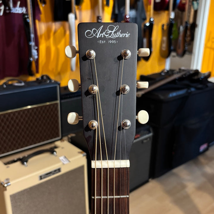 Art & Lutherie - Americana Natural EQ Dreadnaught AC- Electric  w/ Levy's Gig bag - USED