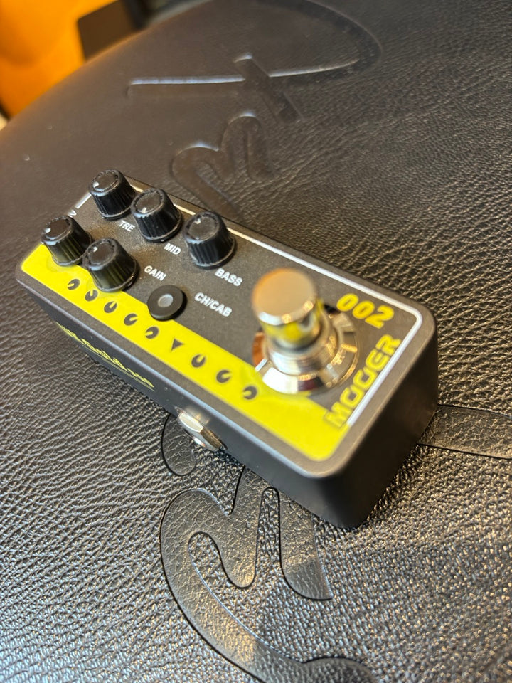 Mooer -  UK Gold M002  JCM 900 Inspired Micro GTR Preamp w/ Box & User Guide - USED