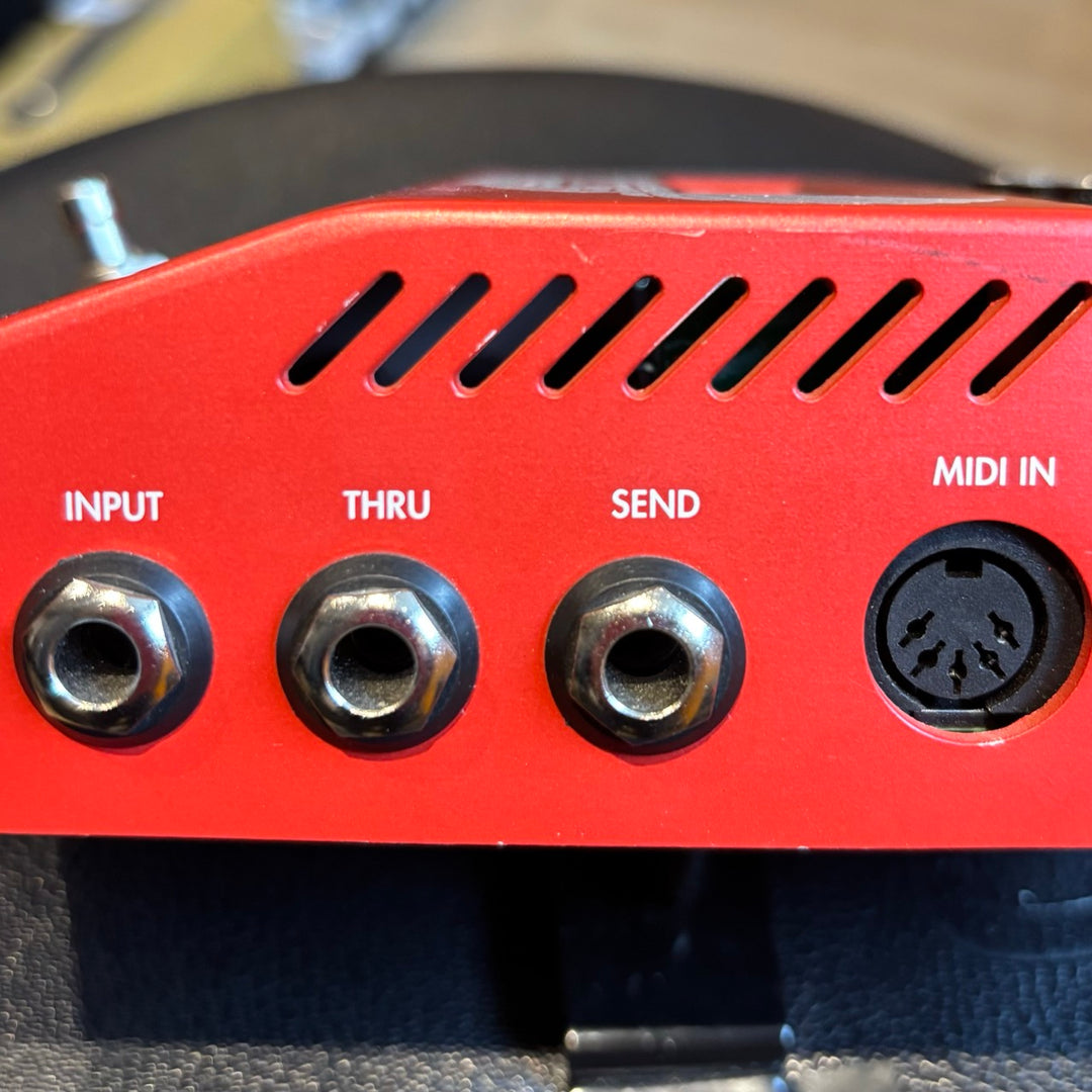 Two Notes - Le Preamp - Le Lead Dual Channel MIDI Tube Preamp  w/Box, PS & User Guide - USED