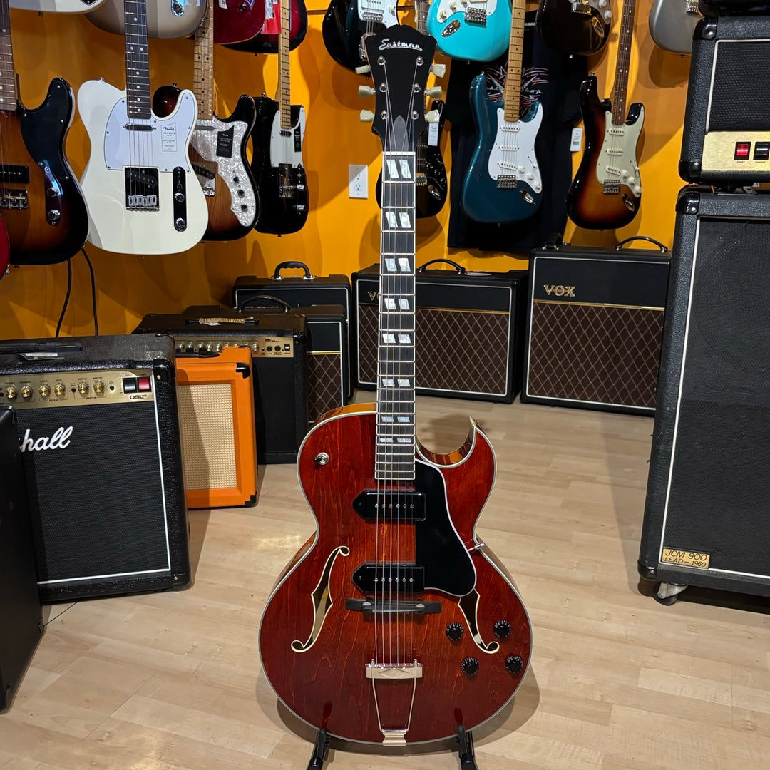 Eastman  AR372CE-P90 Archtop Series Truetone Gloss Electric Guitar w/Hard Shell Case