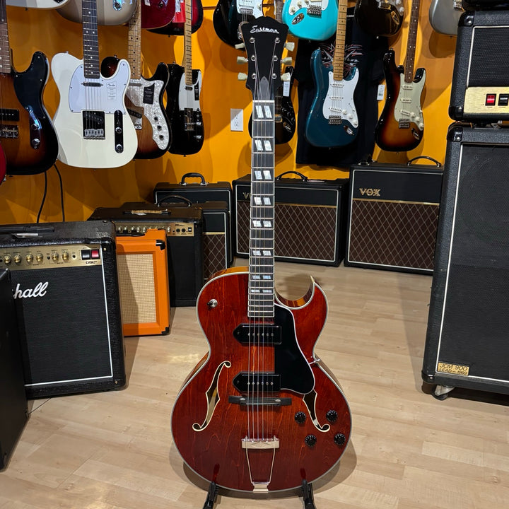 Eastman  AR372CE-P90 Archtop Series Truetone Gloss Electric Guitar w/Hard Shell Case