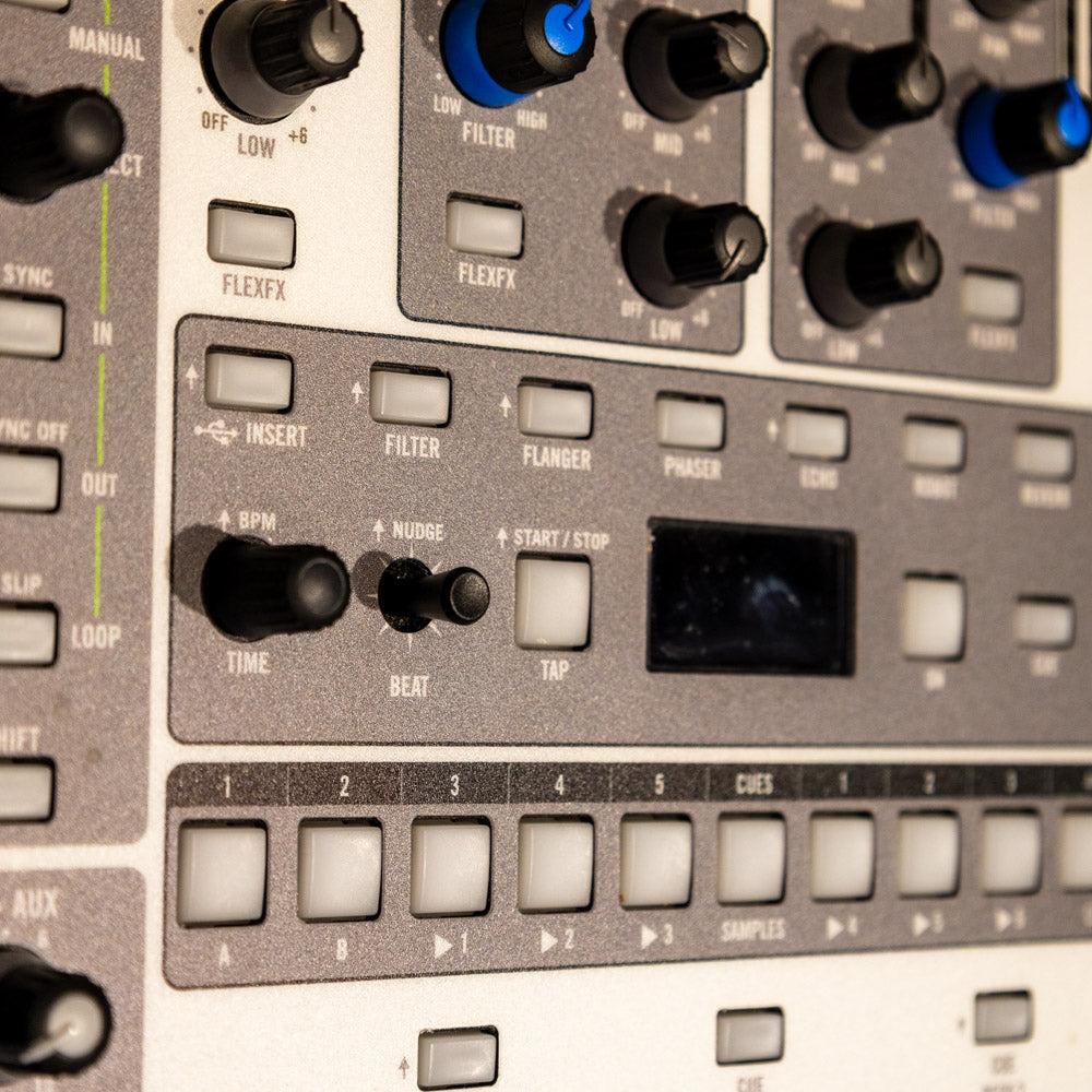 Rane SIXTY-TWO DJ Mixer w/ White Skins (Used)