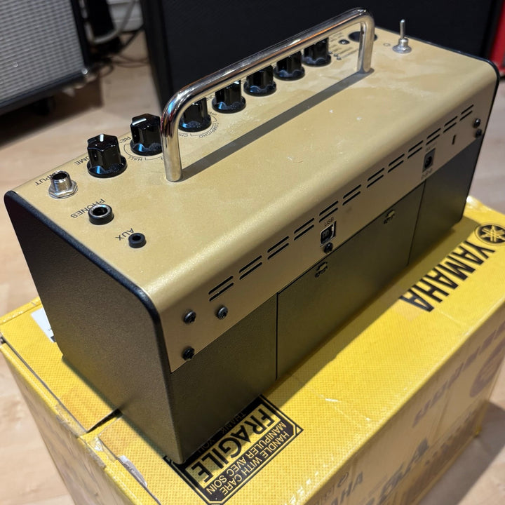 Yamaha - THR5A  - 10 Watt Acoustic Guitar Desktop Amplifier w/ Box, PS & User Guide - USED