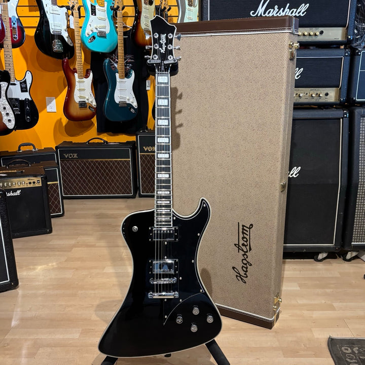 Hagstrom  Fantomen Electric Guitar with Hard Shell Case (Black Gloss) FANT-BLK