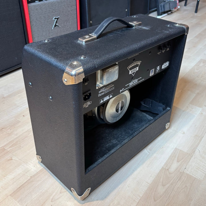 Fender - Princeton 650 1x12 / 65 Watt Solid State Combo w/ On board FX (2004) - USED