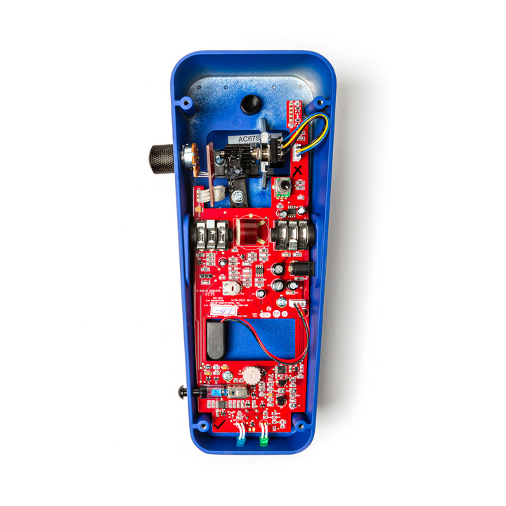 Dunlop AT95 Cry Baby Akira Takasaki Fuzz Wah Pedal