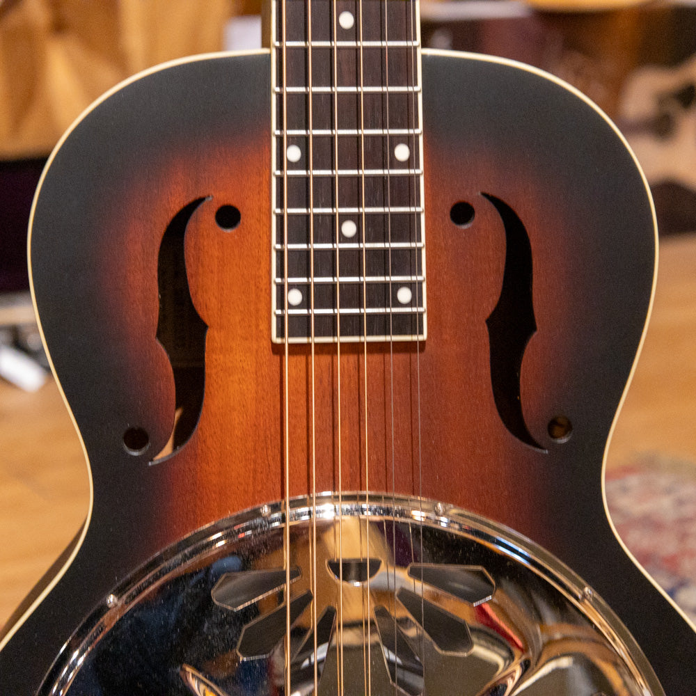 Gretsch - G9230  Bobtail Square Neck Resonator  w / Fishman P-UP & DLX Gig Bag - Used