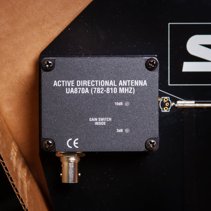 Shure UA870A Active Directional Antenna - Open Box