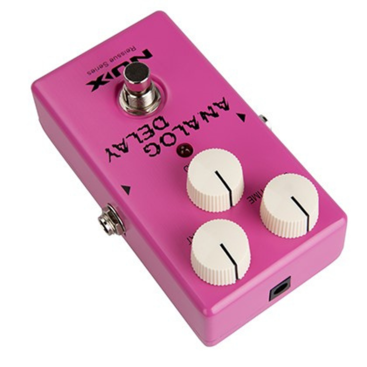 The NUX ANALOG DELAY pedal from the Reissue Series has 100% analogue circuit with 3205 and 3102 BBD chips. It gives you the warm sounding analog delay effect from the 80&rsquo;s. Experiment the effect by turning up the repeat and tweaking the DELAY TIME knob!