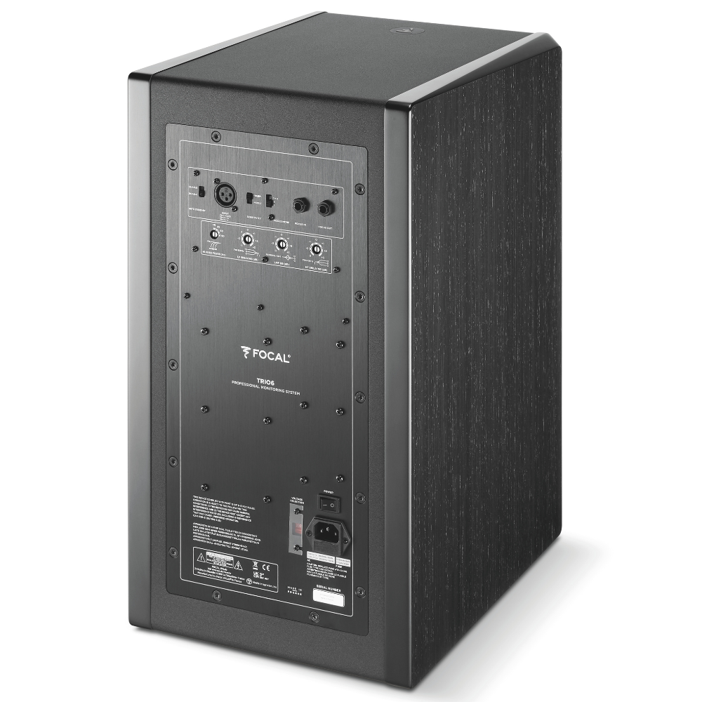 Focal TRIO 6 3-way active monitor - Black / 8" LF woofer + 5" midrange + 1" Beryllium tweeter + Dual Focus Mode - Black