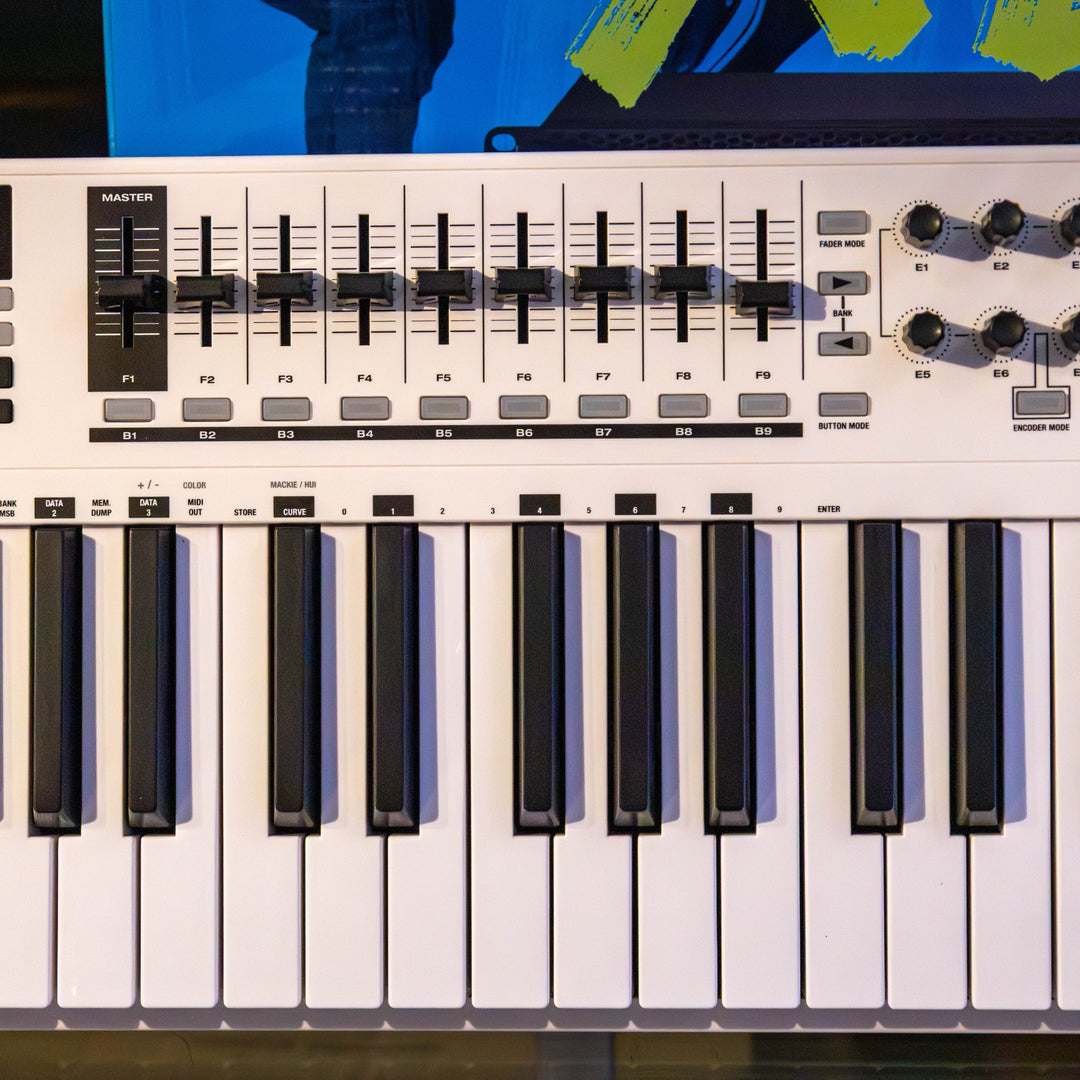 M-Audio - Code Series 49 -  MKII  (White) - USED