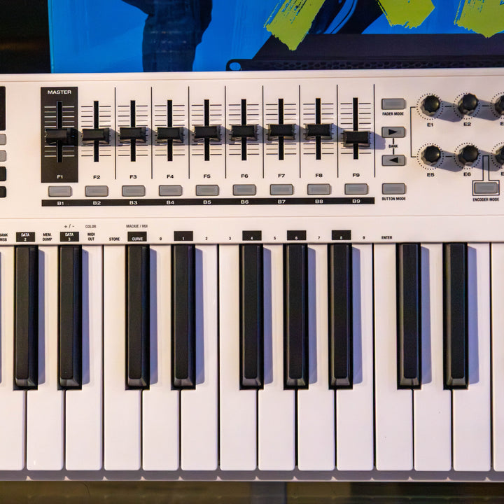 M-Audio - Code Series 49 -  MKII  (White) - USED
