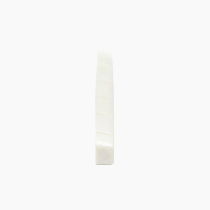 Allparts BN-2409-000 - Graphtech TUSQ XL Slotted Strat Style (Graphtech PN PQL-5000-00)