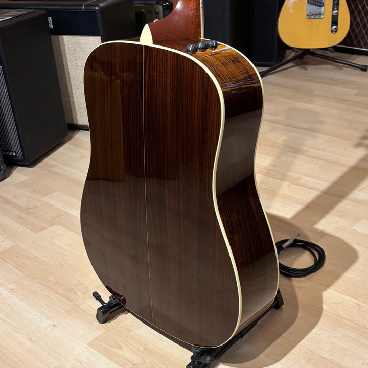 Taylor - DN8-E Acoustic Electric w/ Deluxe Taylor HD Case (Natural - MINT 2010) - USED