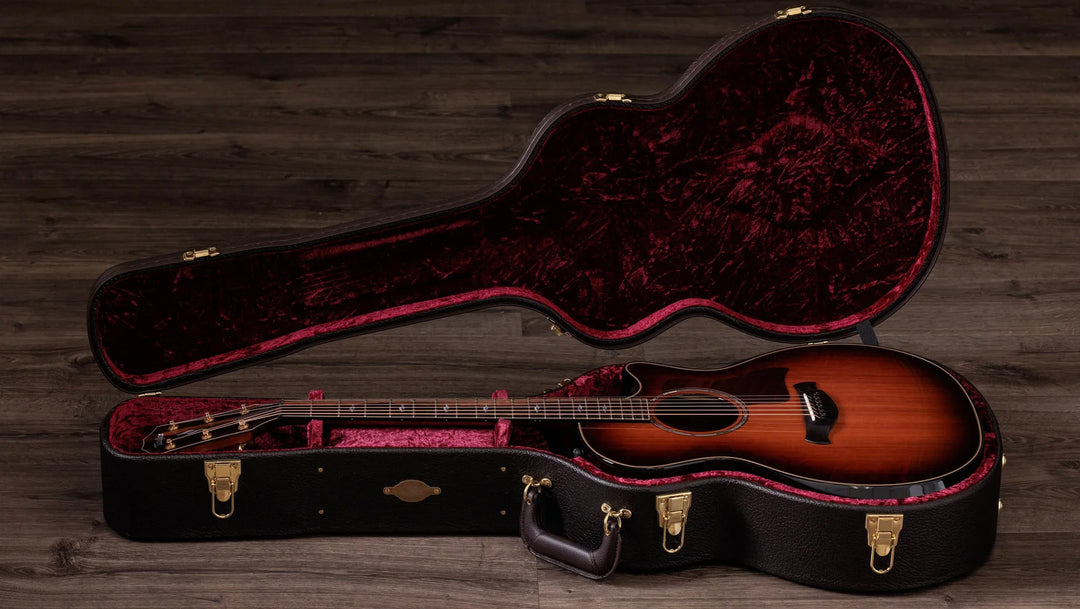 Overview

Honduran rosewood back and sides generate lush overtones
Sinker redwood top offers exceptional warmth and dynamic range
Beveled armrest and cutaway offer seamless, accommodating feel
V-Class bracing improves volume, sustain and pitch accuracy
Includes ES2 electronics and deluxe hardshell case