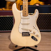 Fender - American STD Strat ( Maple - Olympic White ) -w/ Fender Chainsaw Style HD case - 2013 - USED