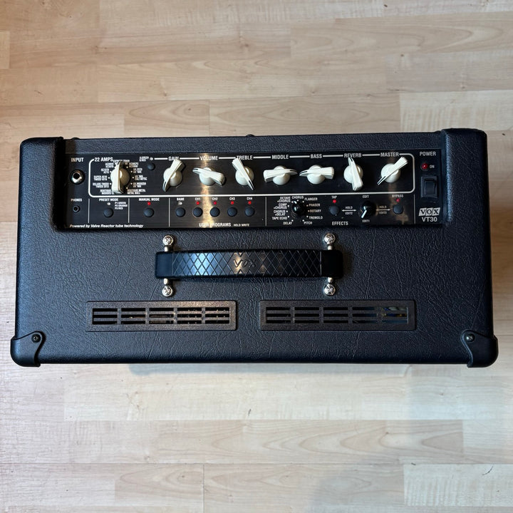 Vox - VT30 - 1 To 30 Watt 1x10" Hybrid Modeling GTR Amplifier w/ FX - USED
