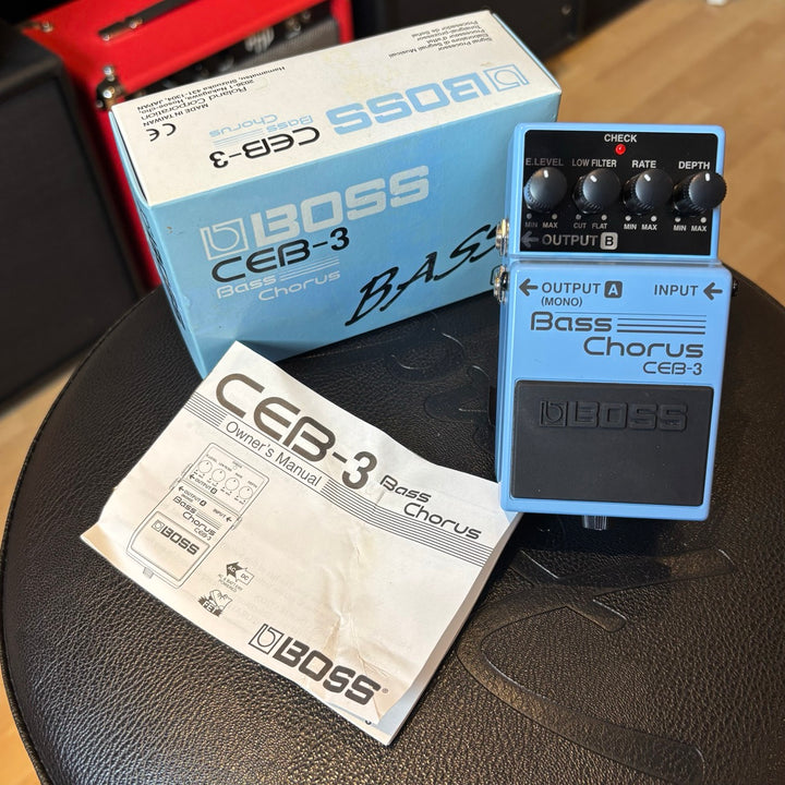 Boss - CEB-3 Bass Chorus Pedal w/ Box & user Guide (2007) - USED