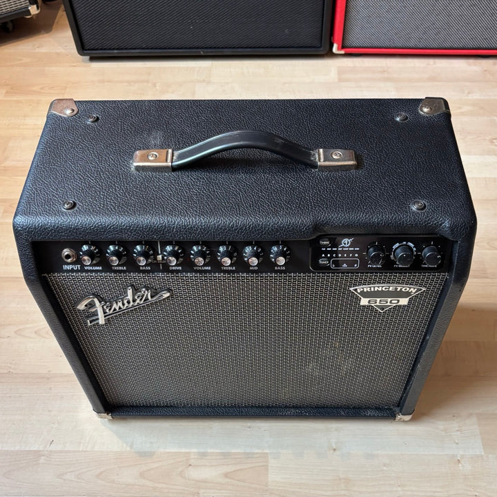 Fender - Princeton 650 1x12 / 65 Watt Solid State Combo w/ On board FX (2004) - USED