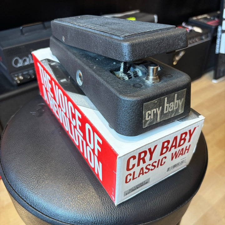 Dunlop - CGCB95 Classic Cry Baby Wah Pedal w/ Box (Black) - USED