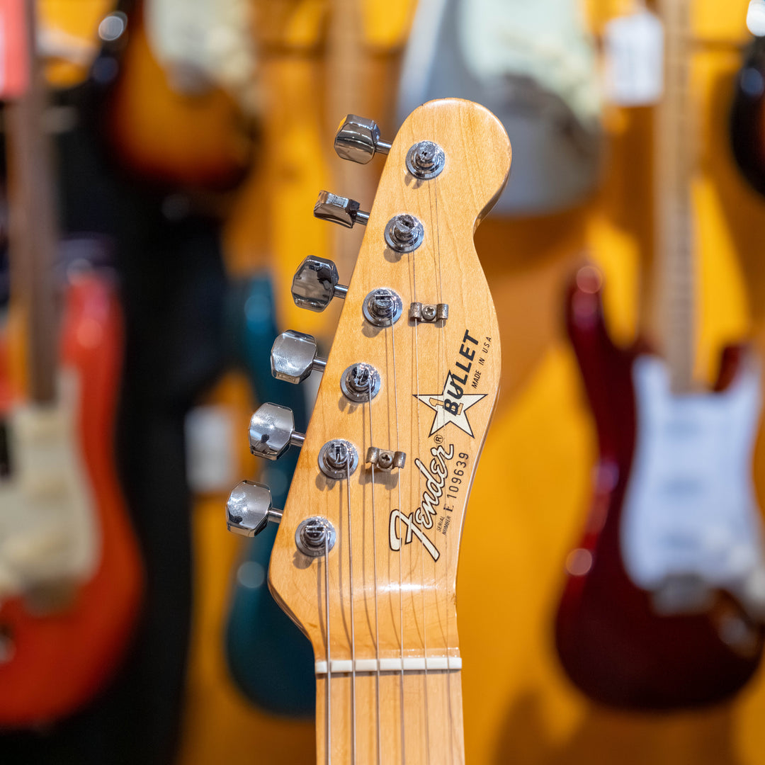 Fender - USA Made S3 Bullet  ( SSS-2-Tone Sunburst - Maple NK)  w/OHSC - 1981 - USED Electric Guitar