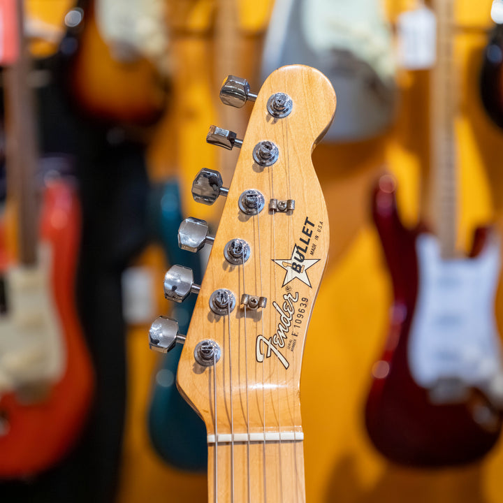 Fender - USA Made S3 Bullet  ( SSS-2-Tone Sunburst - Maple NK)  w/OHSC - 1981 - USED Electric Guitar