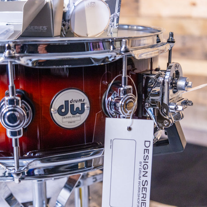 DW Design Series Frequent Flyer 4-Piece Shell Pack Gloss Lacquer Drum Set (8x12, 11x14, 12x20, 5x14) - Tobacco Burst