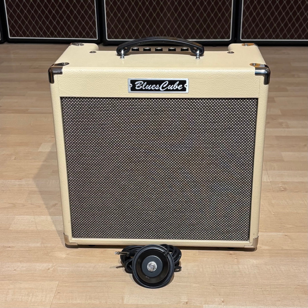 Roland - Blues Cube Hot 1x12" 30 - 0.5 Watt GTR Combo (Vintage Blonde) w / Switch- USED