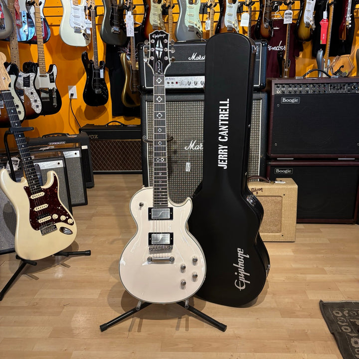 Epiphone - "Jerry Cantrell" LP Custom w/ Prophecy Outfit & OHSC w/ Candy (Polar White 2021) - USED