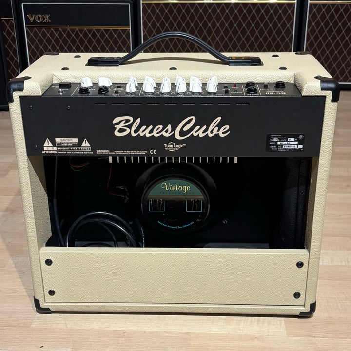 Roland - BC60 Blues Cube 60 Watt Solid State 112 GTR Combo (Large Box-Blonde) - USED