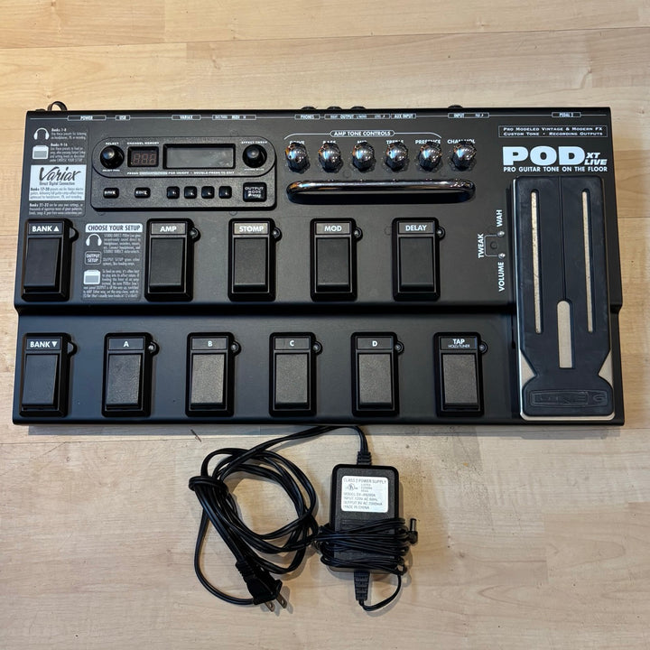 Line 6 - POD XT Live Guitar Multi FX Unit w/ PWR Supply - USED
