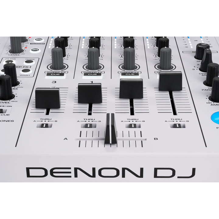 Denon DJ SCLIVE4 WHITE 4 Channel standalone DJ Controller
