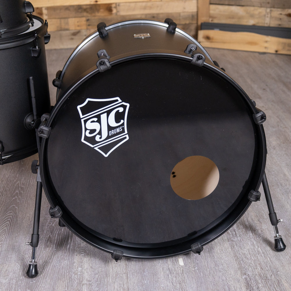 SJC Drums PFK322FBGGW Pathfinder 3pc Kit (8x12,14x16,18x22) - Galaxy Grey, Black HW