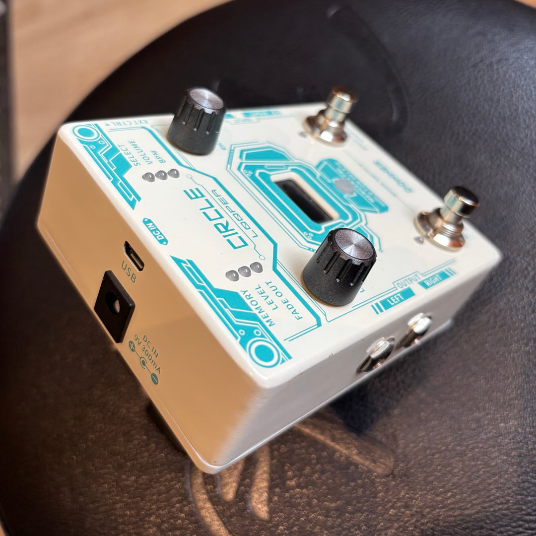 Donner - Circle Looper Guitar FX Pedal w/ Box & User Guide - USED